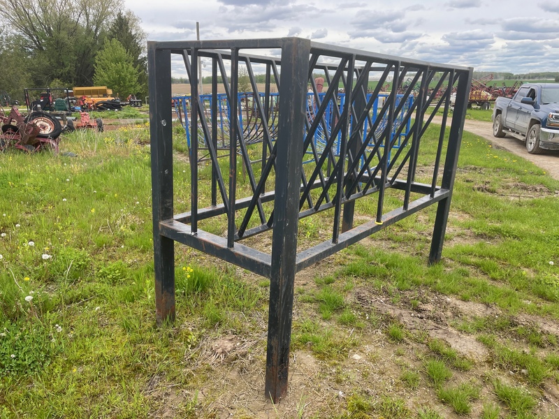 Hay/Forage/Livestock  Horse Cattle Feeder Photo